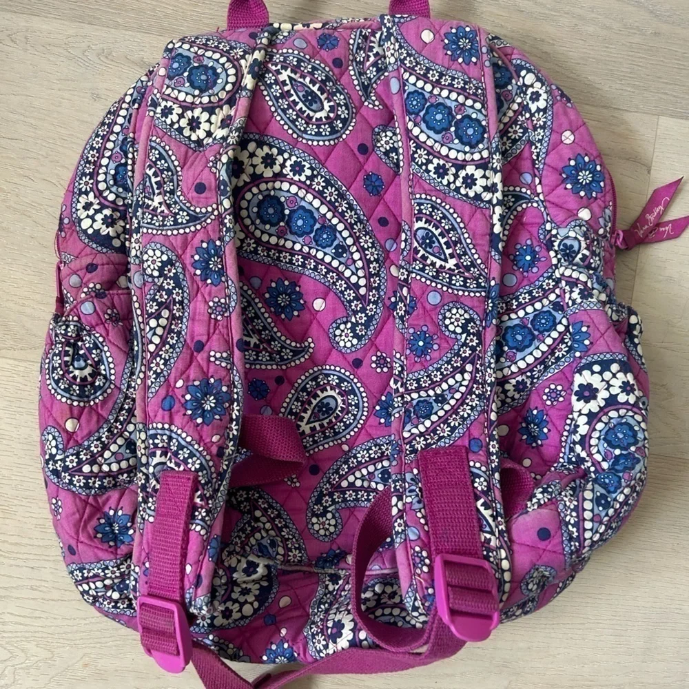 Vera Bradley Backpack‎